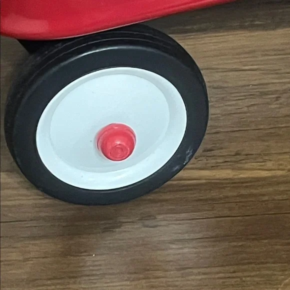 Radio Flyer Red Mini Toy Wagon 12.5” - Picture 3 of 12